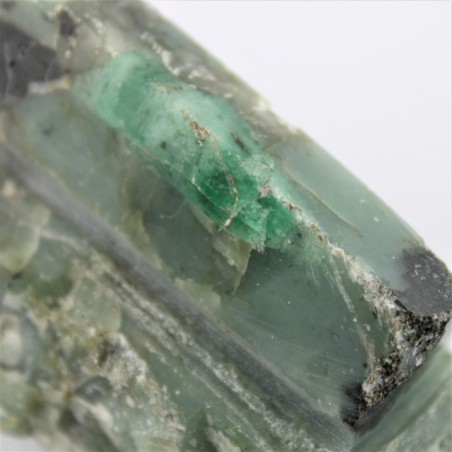 EMERALD Beryl High Quality Minerals 86gr Home Decor Reiki Chakra-5